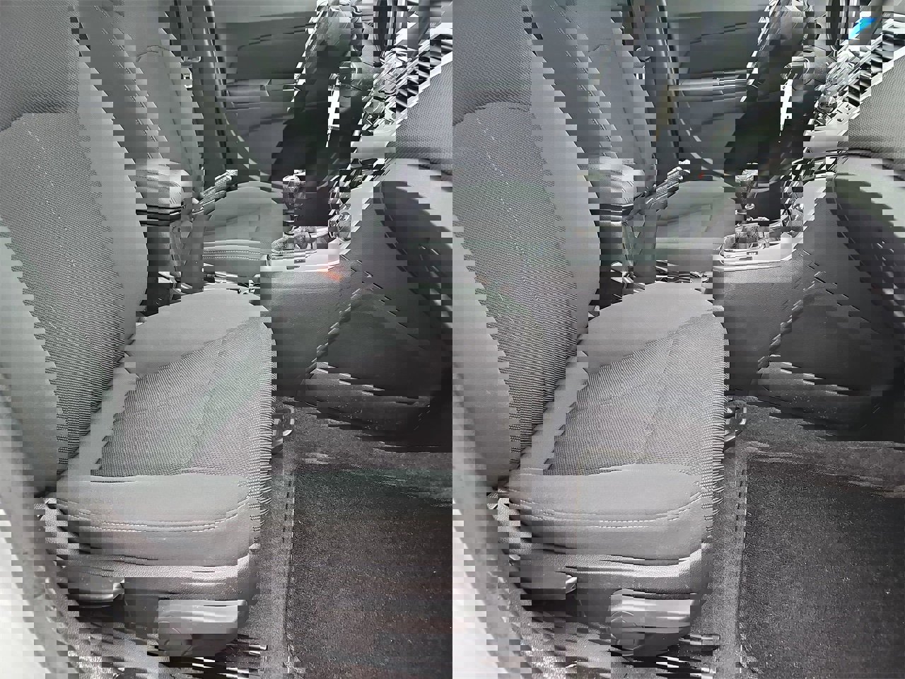 Used 2011 Chevrolet Cruze Eco image 10