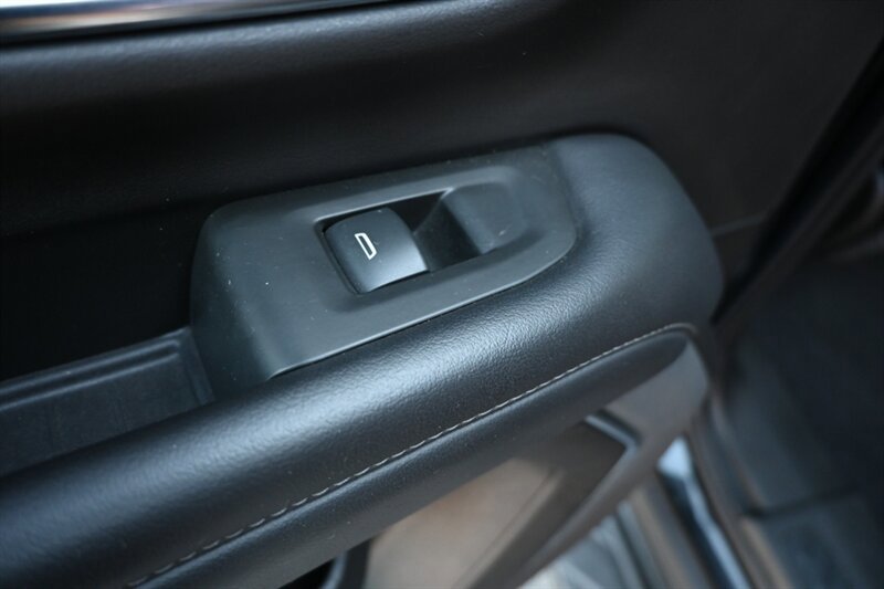 Used 2022 GMC Yukon SLE AWD/4WD image 33