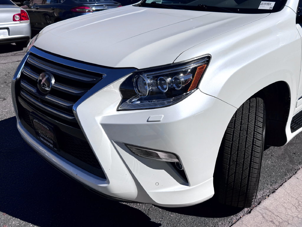 Used 2018 Lexus GX 460 Luxury AWD/4WD image 5