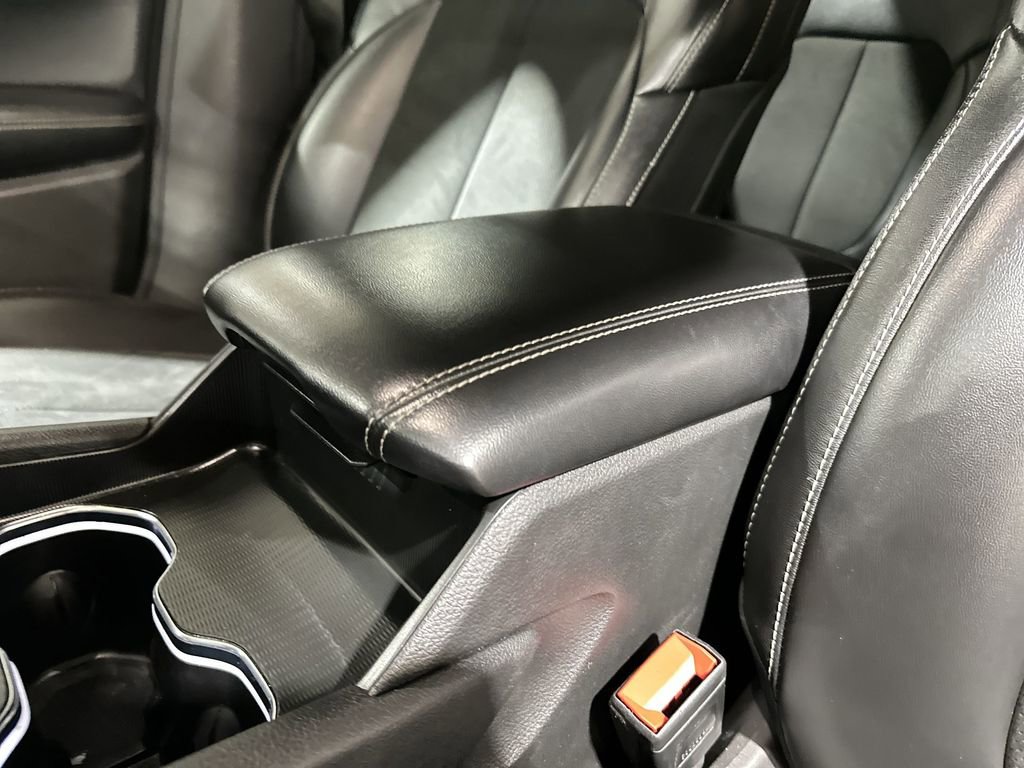 Used 2023 Jeep Grand Cherokee L Laredo image 21