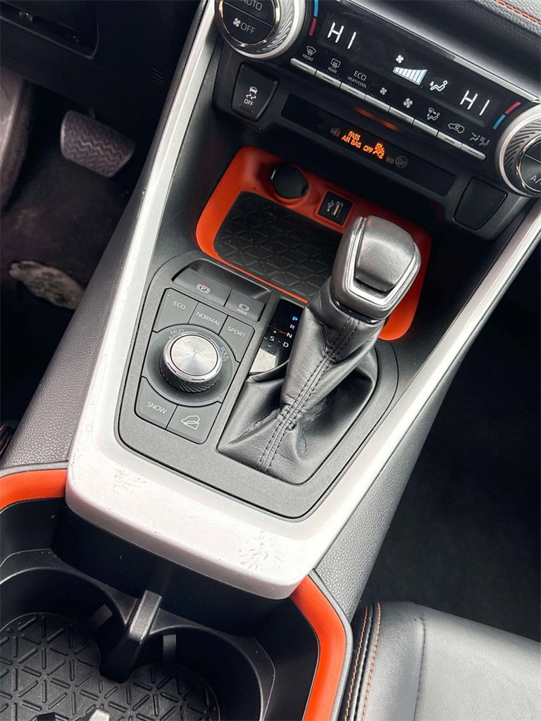 Used 2023 Toyota RAV4 Adventure image 18