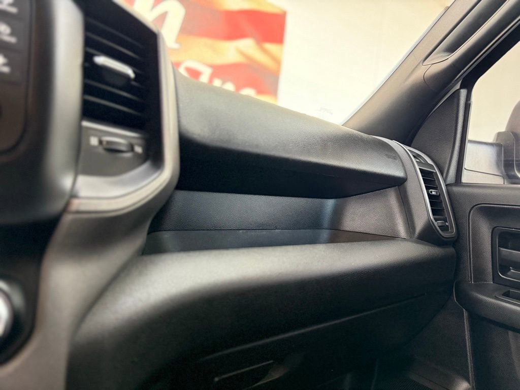 Used 2022 RAM 5500 Tradesman w/ Safety Group image 43