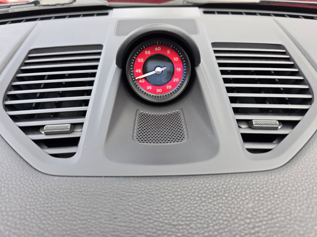 Used 2025 Porsche 911 Carrera RWD image 20