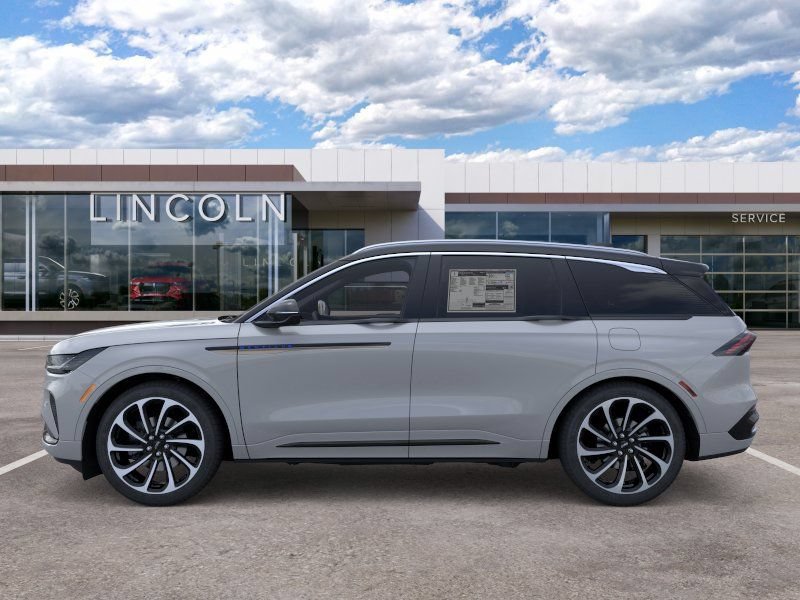 New 2026 Lincoln Nautilus Black Label AWD/4WD image 3