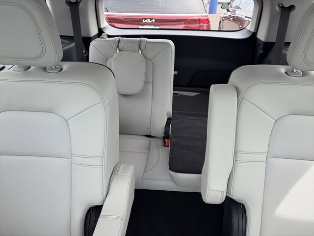 Used 2025 Lincoln Aviator AWD w/ Equipment Group 101A image 24