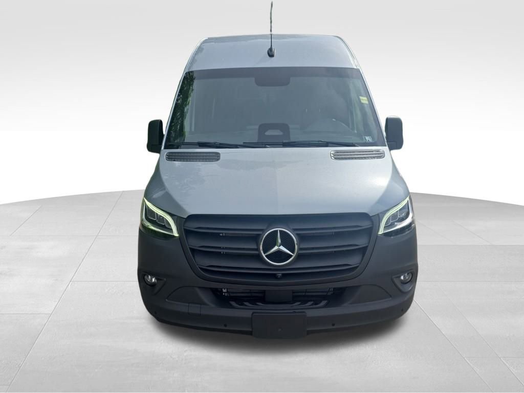 New 2025 Mercedes-Benz Sprinter 2500 image 8