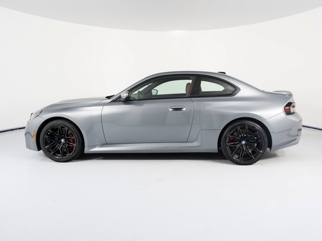 Used 2026 BMW M2 w/ Lighting Package RWD image 3