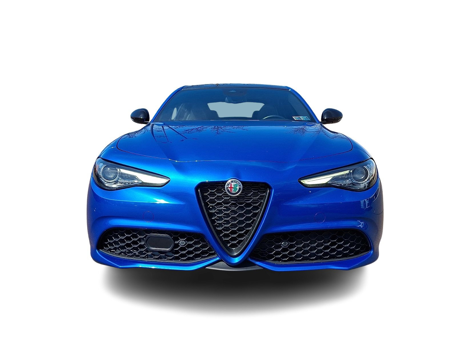 Used 2023 Alfa Romeo Giulia Veloce image 2