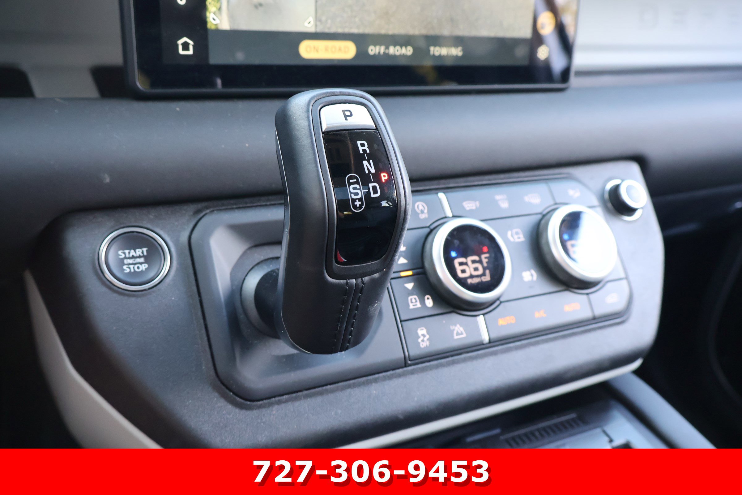 Used 2024 Land Rover Defender 110 S image 28