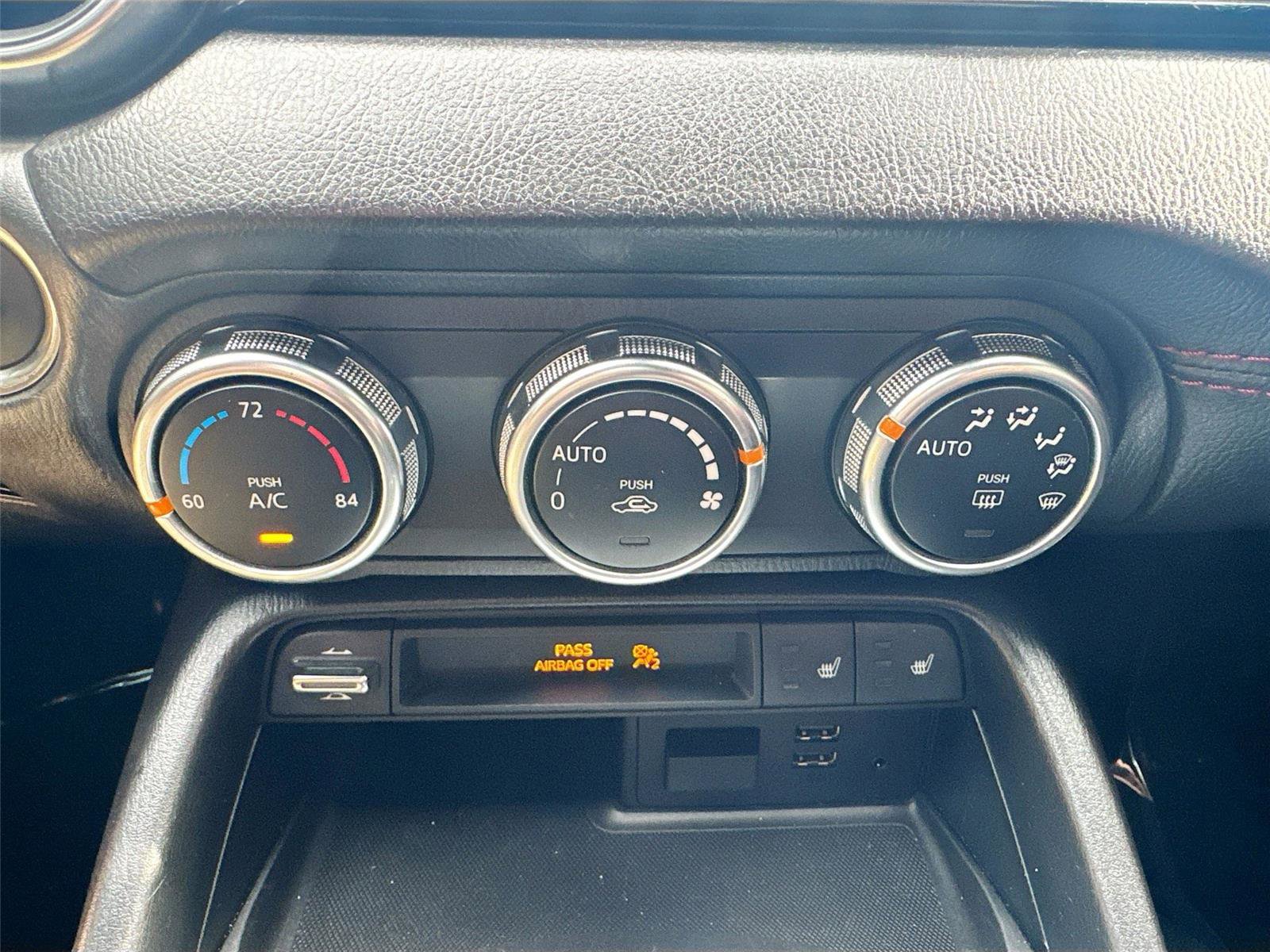 Used 2017 MAZDA MX-5 Miata RF Grand Touring image 14