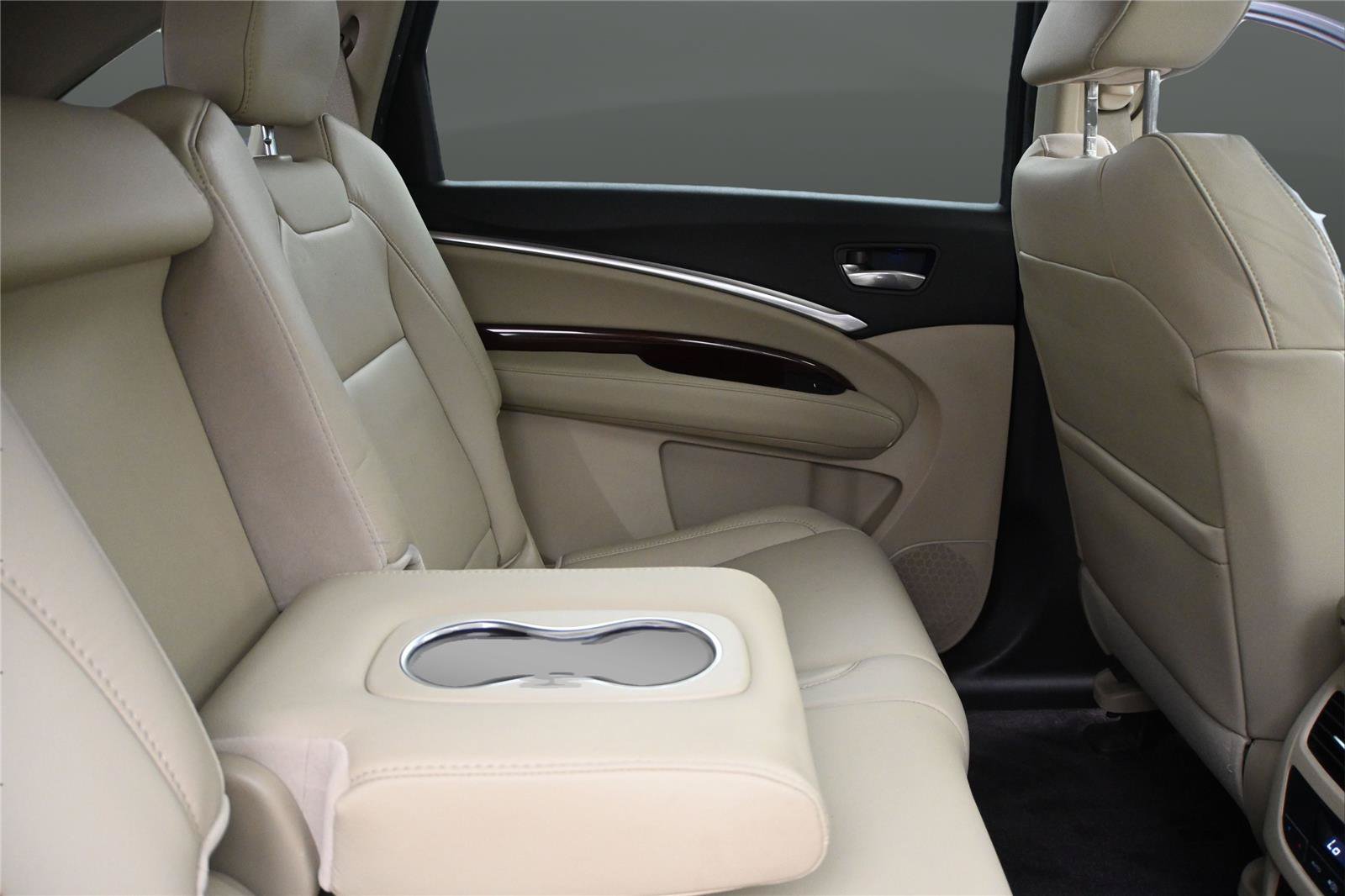 Used 2016 Acura MDX SH-AWD image 23