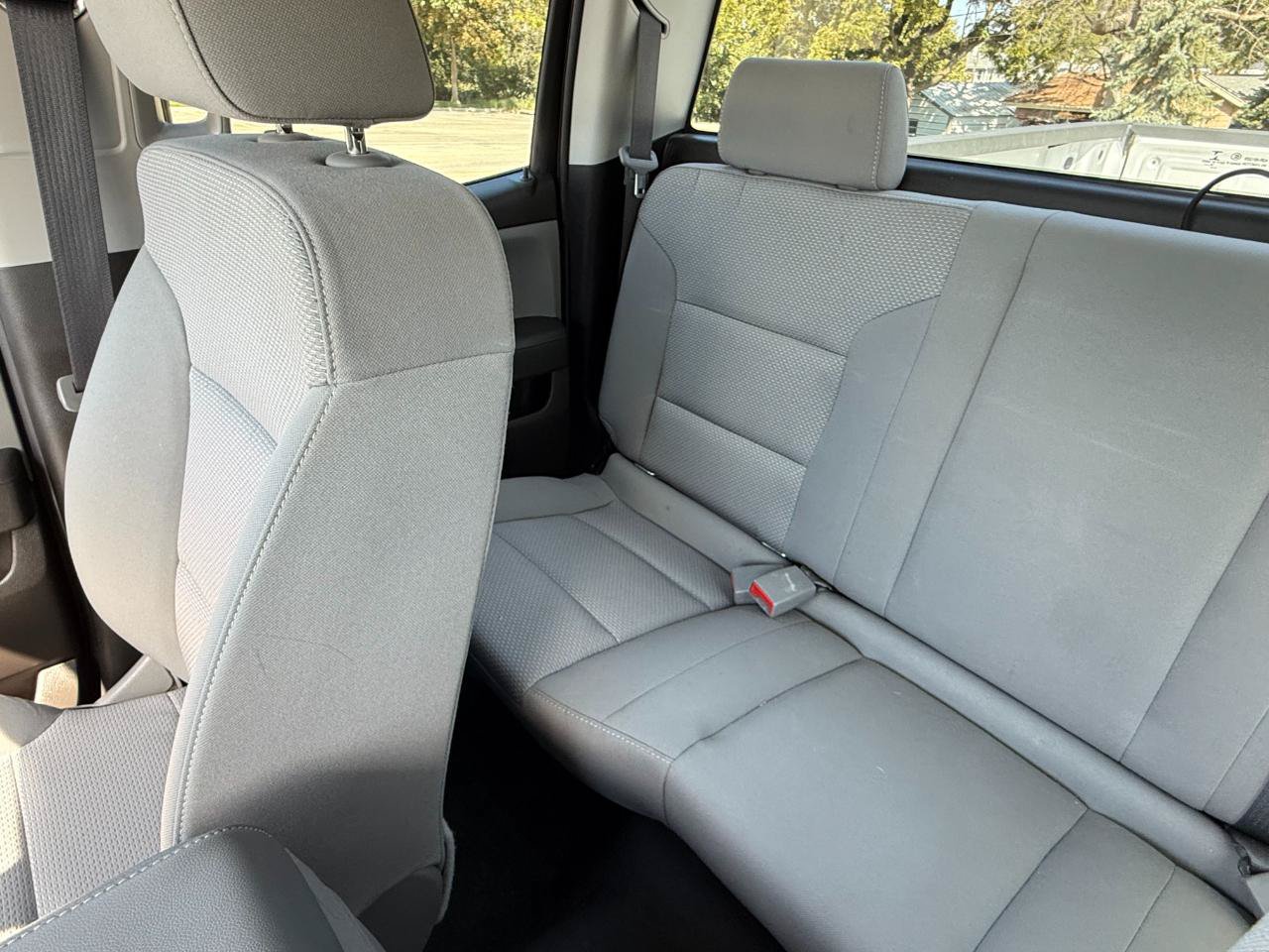 Used 2017 Chevrolet Silverado 1500 W/T AWD/4WD image 19