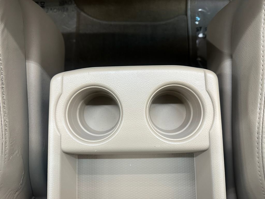 Used 2010 Honda Odyssey EX-L image 29