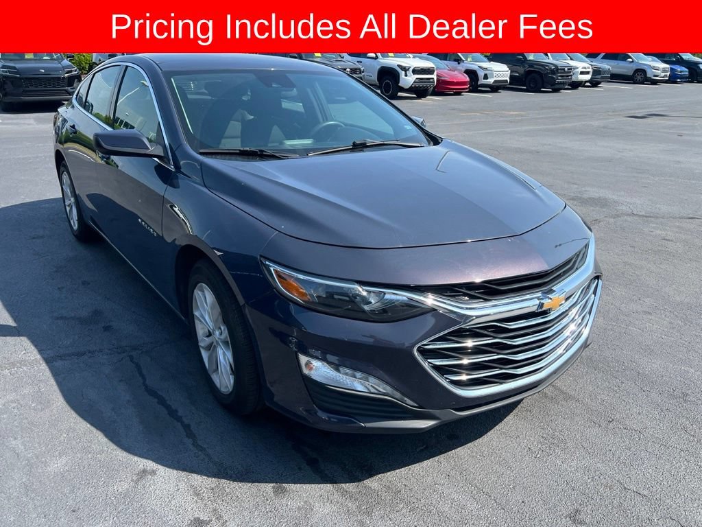 Used 2025 Chevrolet Malibu LT FWD image 4
