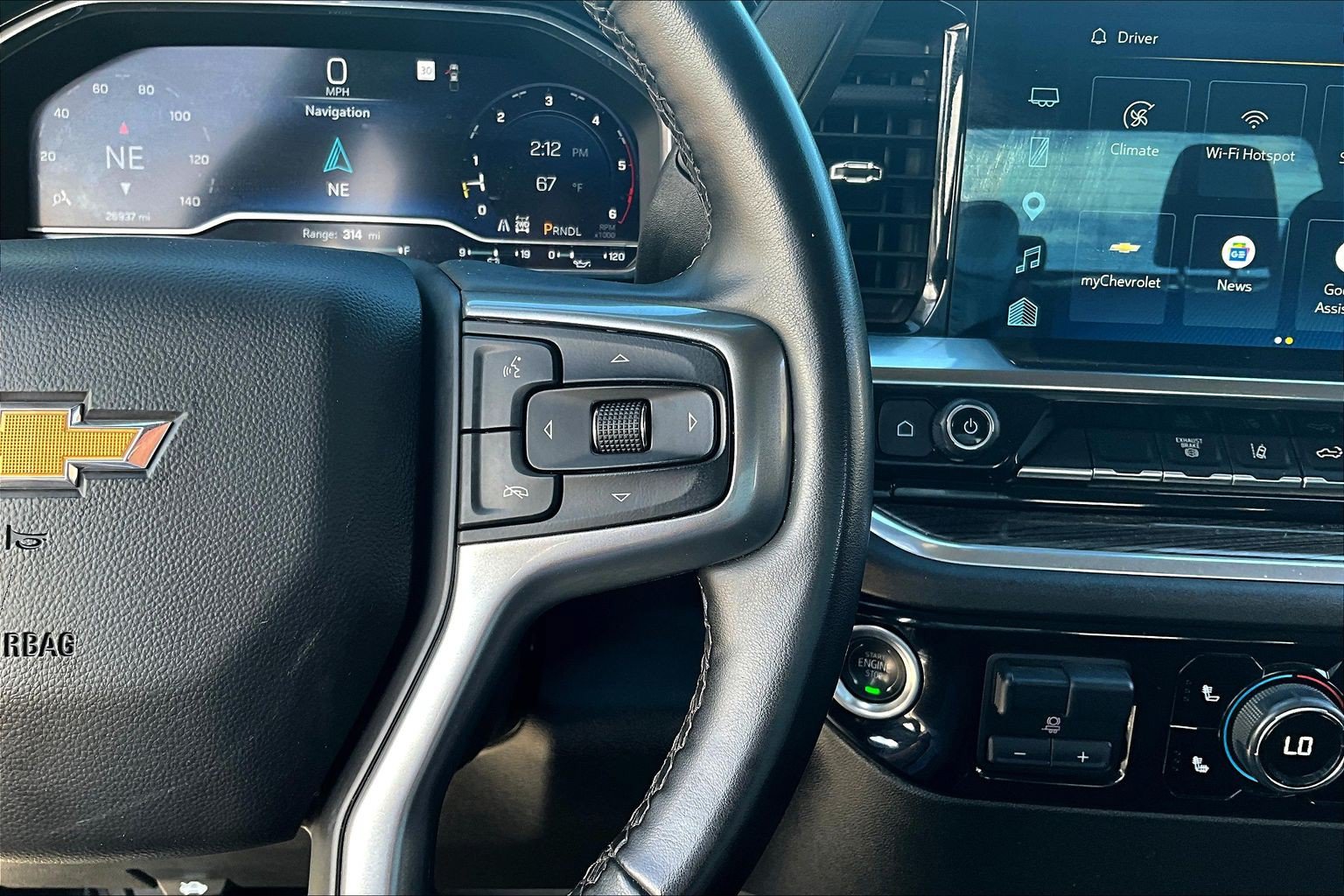 Used 2025 Chevrolet Silverado 2500 LT AWD/4WD image 14