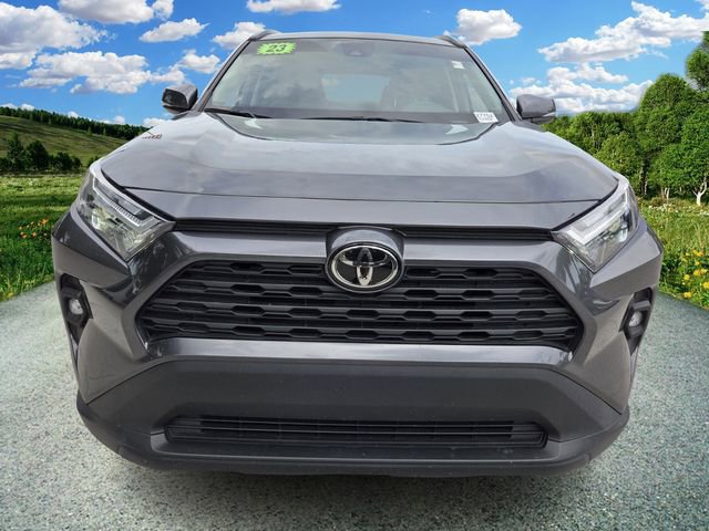 Used 2023 Toyota RAV4 XLE Premium image 2