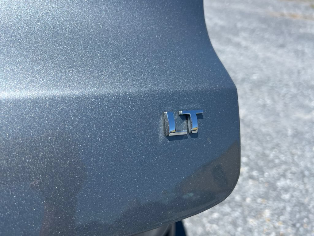 Used 2025 Chevrolet TrailBlazer LT AWD/4WD image 16