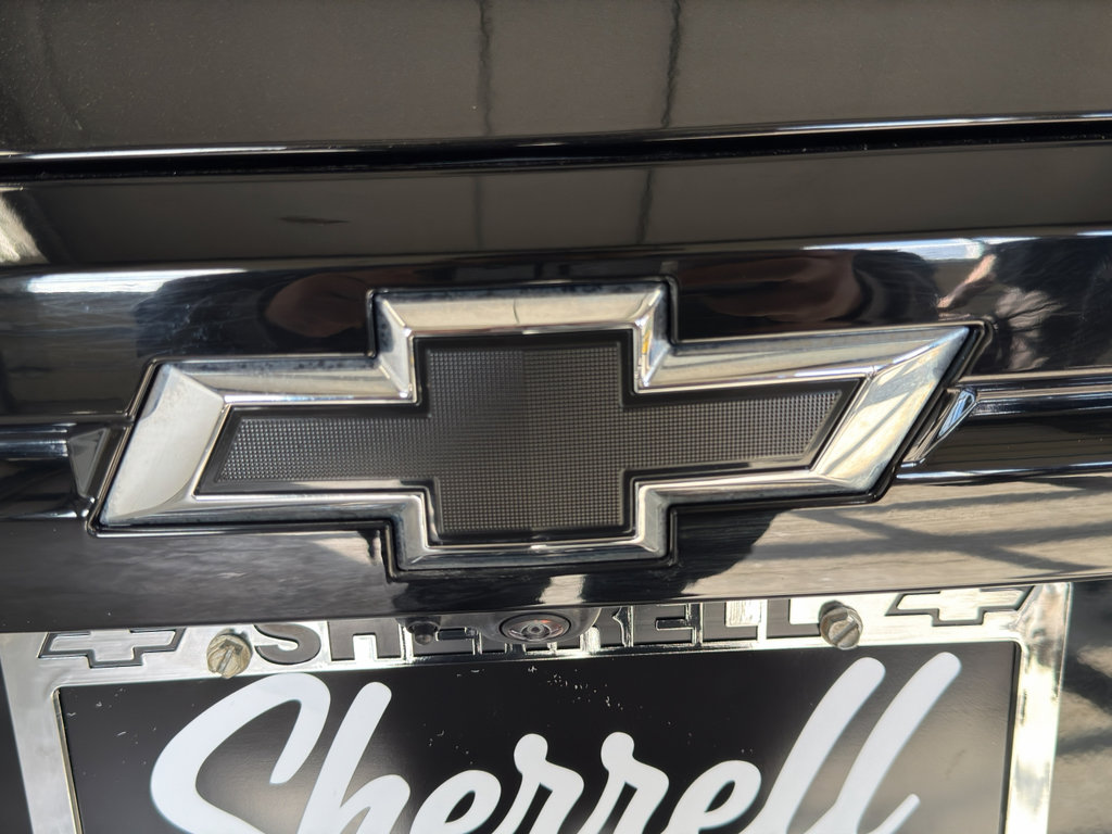 Used 2024 Chevrolet Traverse Z71 image 9
