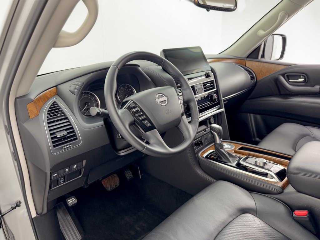 Used 2023 Nissan Armada SL w/ Cargo Package RWD image 4
