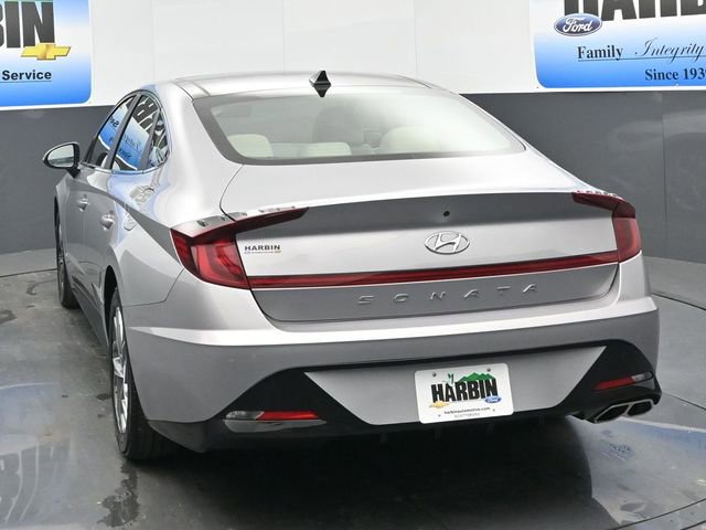 Used 2023 Hyundai Sonata SEL w/ Convenience Package FWD image 4