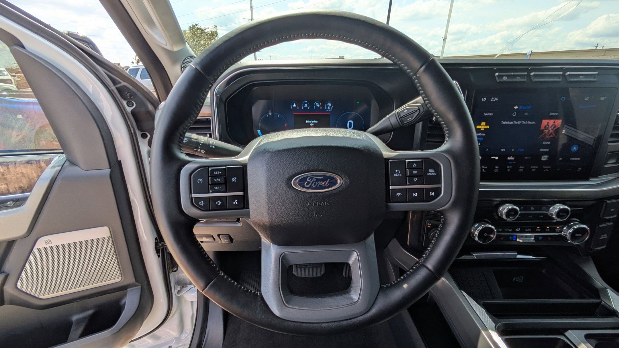 Used 2024 Ford F250 Lariat image 16