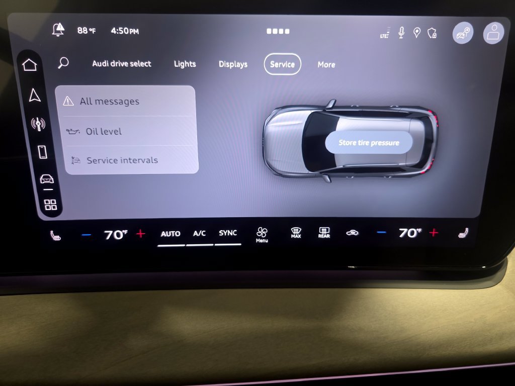 New 2026 Audi Q3 quattro 2.0T AWD/4WD image 35