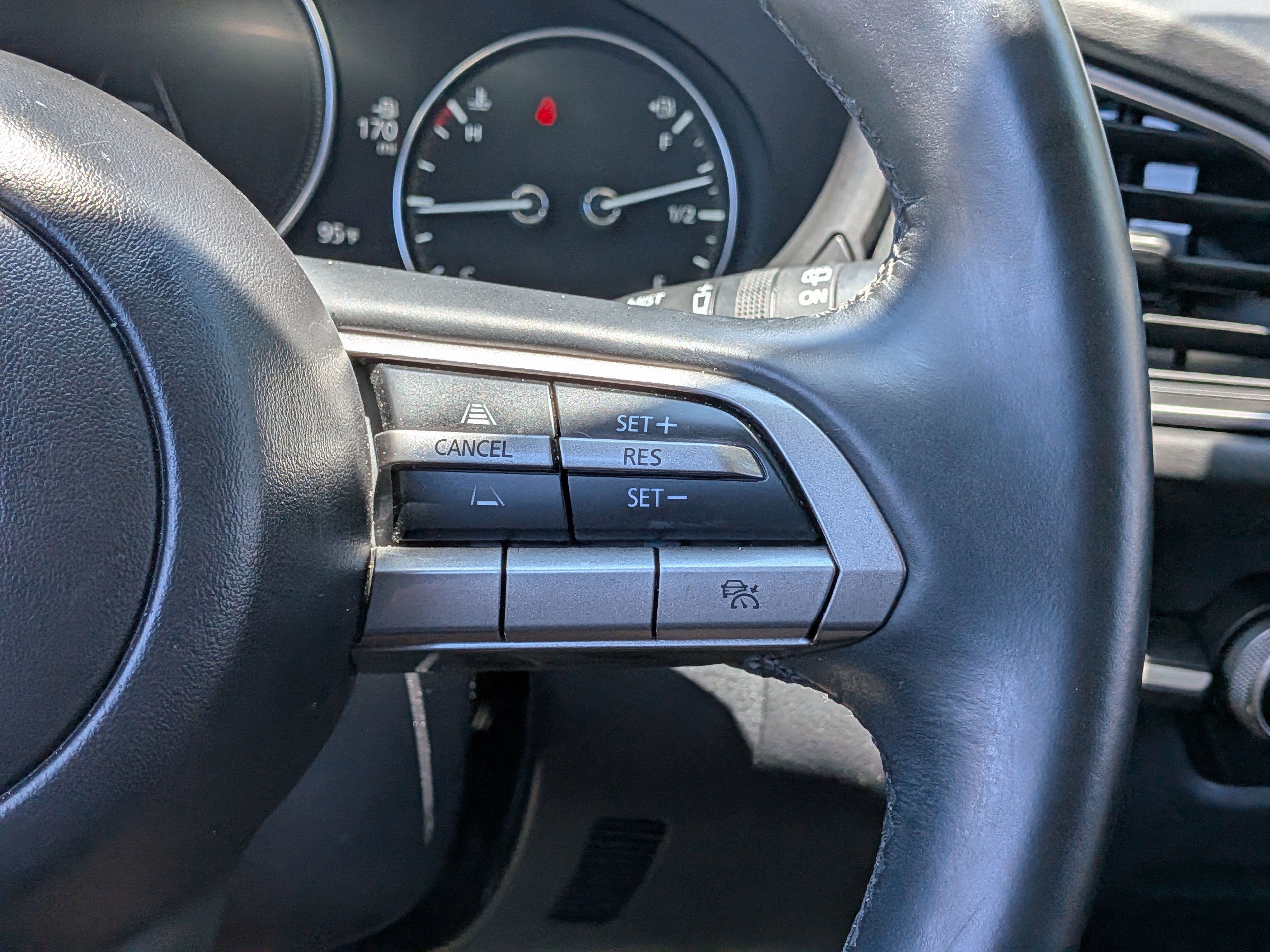 Used 2021 MAZDA CX-30 AWD 2.5 S w/ Select Package image 25