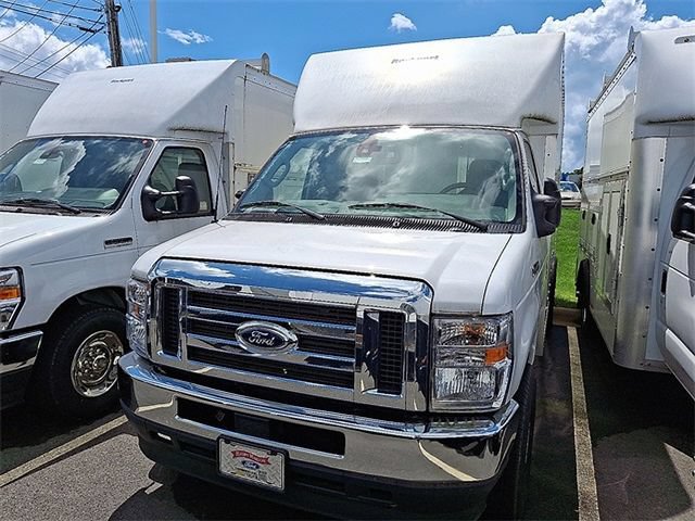 New 2023 Ford E-350 and Econoline 350 Super Duty w/ Driver's Safety Package RWD image 2