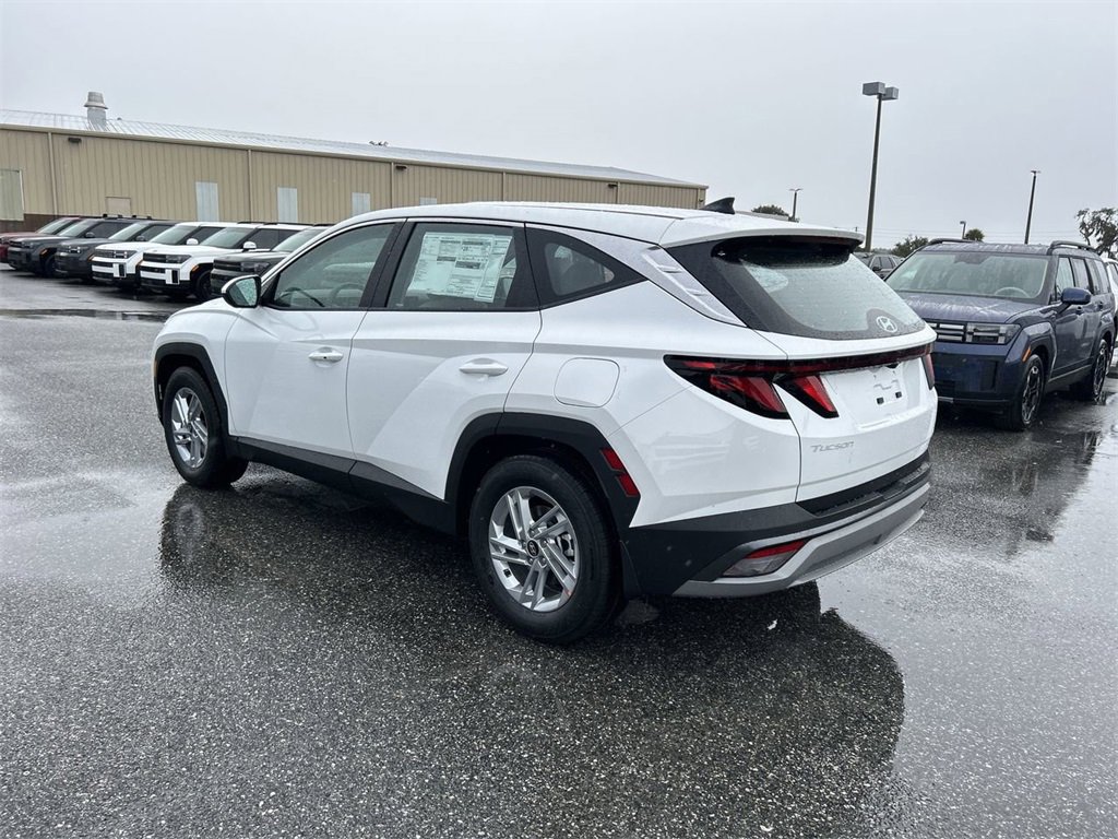 New 2026 Hyundai Tucson SE image 12