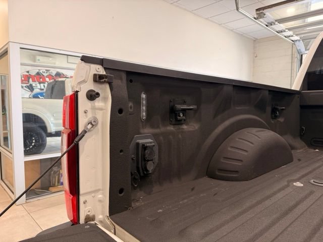 Used 2020 Ford F250 Platinum AWD/4WD image 8