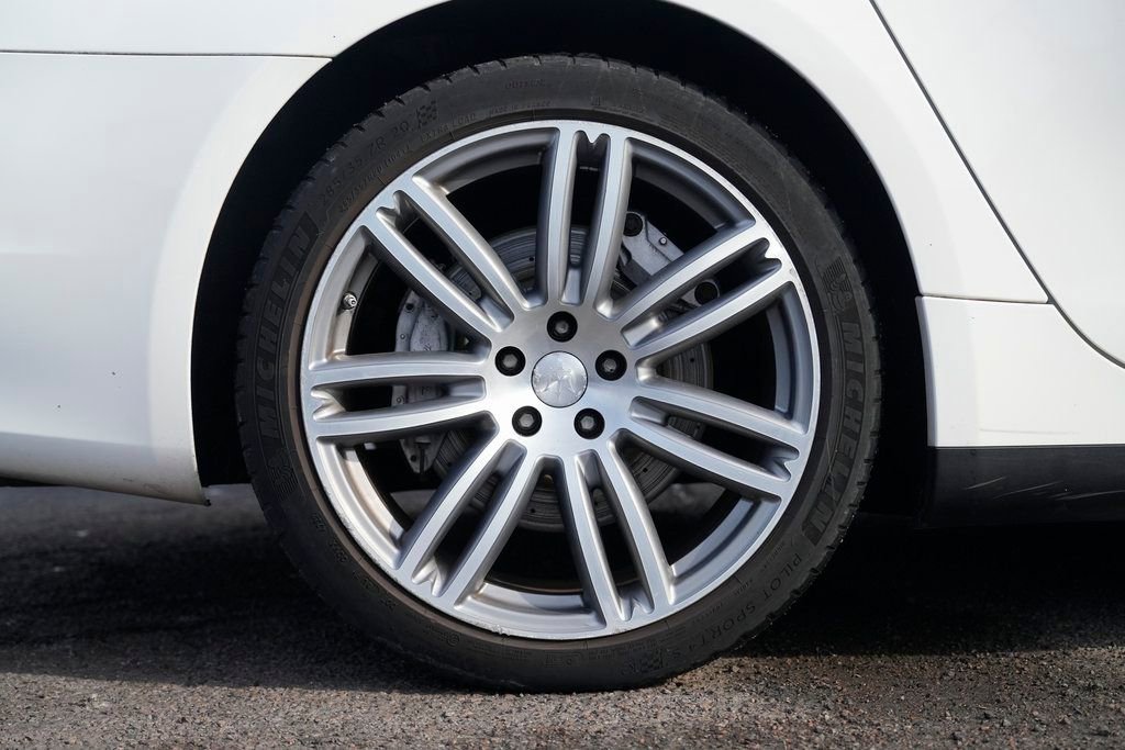 Used 2018 Maserati Quattroporte S image 11