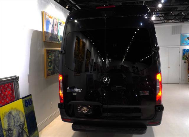 Used 2020 Mercedes-Benz Sprinter 3500 image 6