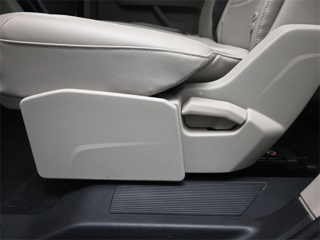 Used 2022 Volkswagen Atlas SE image 12