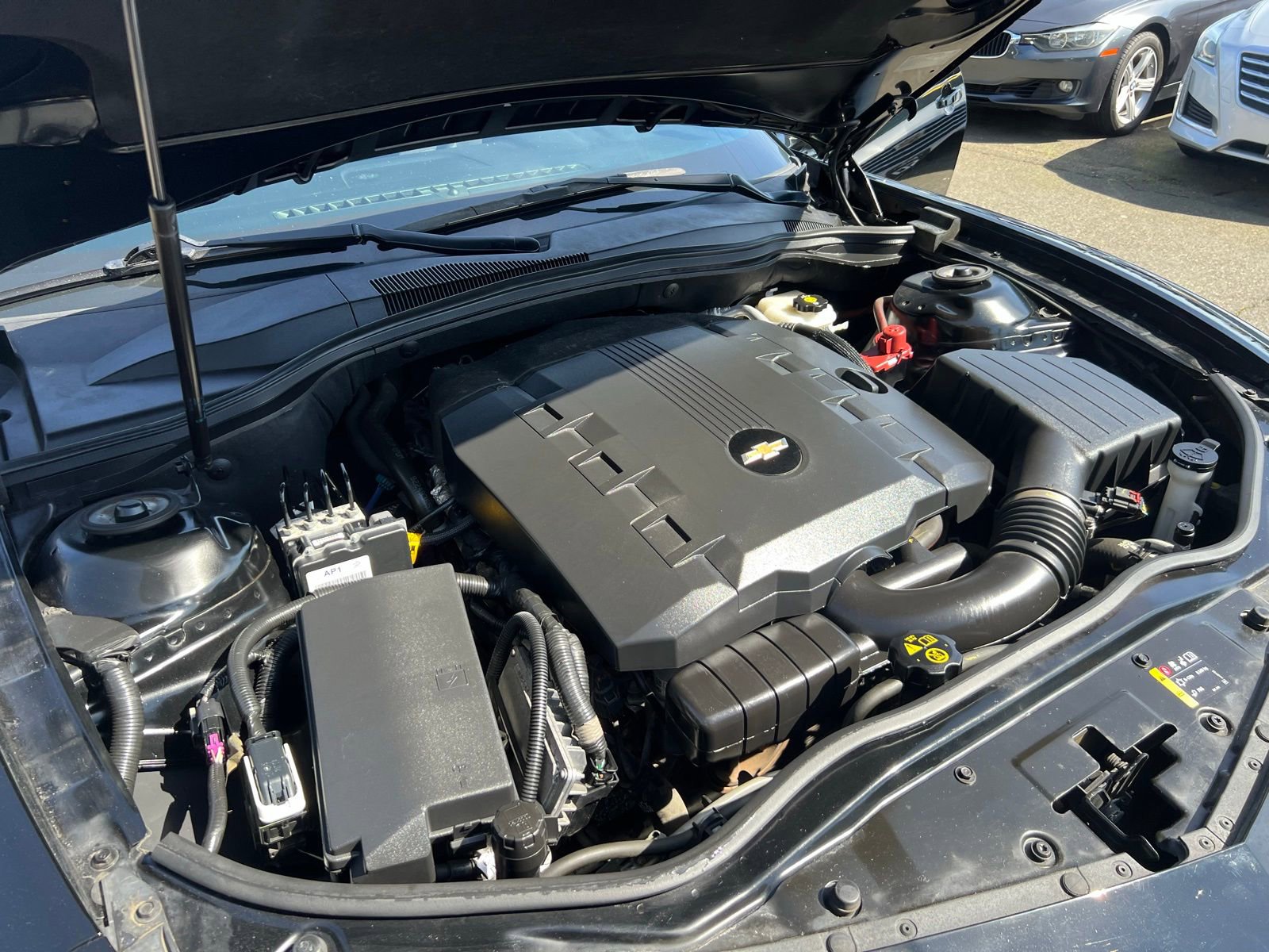 Used 2015 Chevrolet Camaro LS RWD image 14