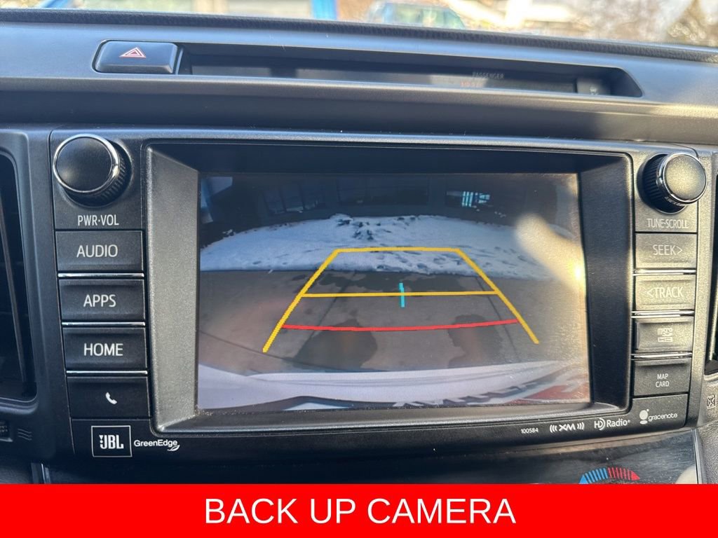 Used 2016 Toyota RAV4 SE image 4