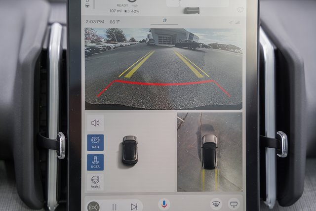 New 2026 Volvo EX30 Cross Country Ultra image 34