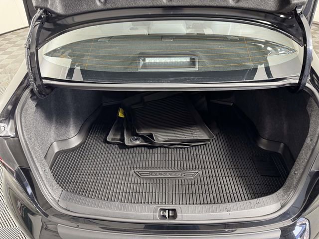 Used 2025 Toyota Corolla SE w/ Convenience Package image 14