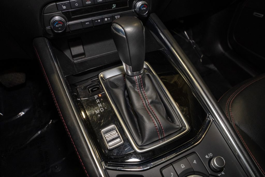 Used 2024 MAZDA CX-5 Carbon Edition image 17