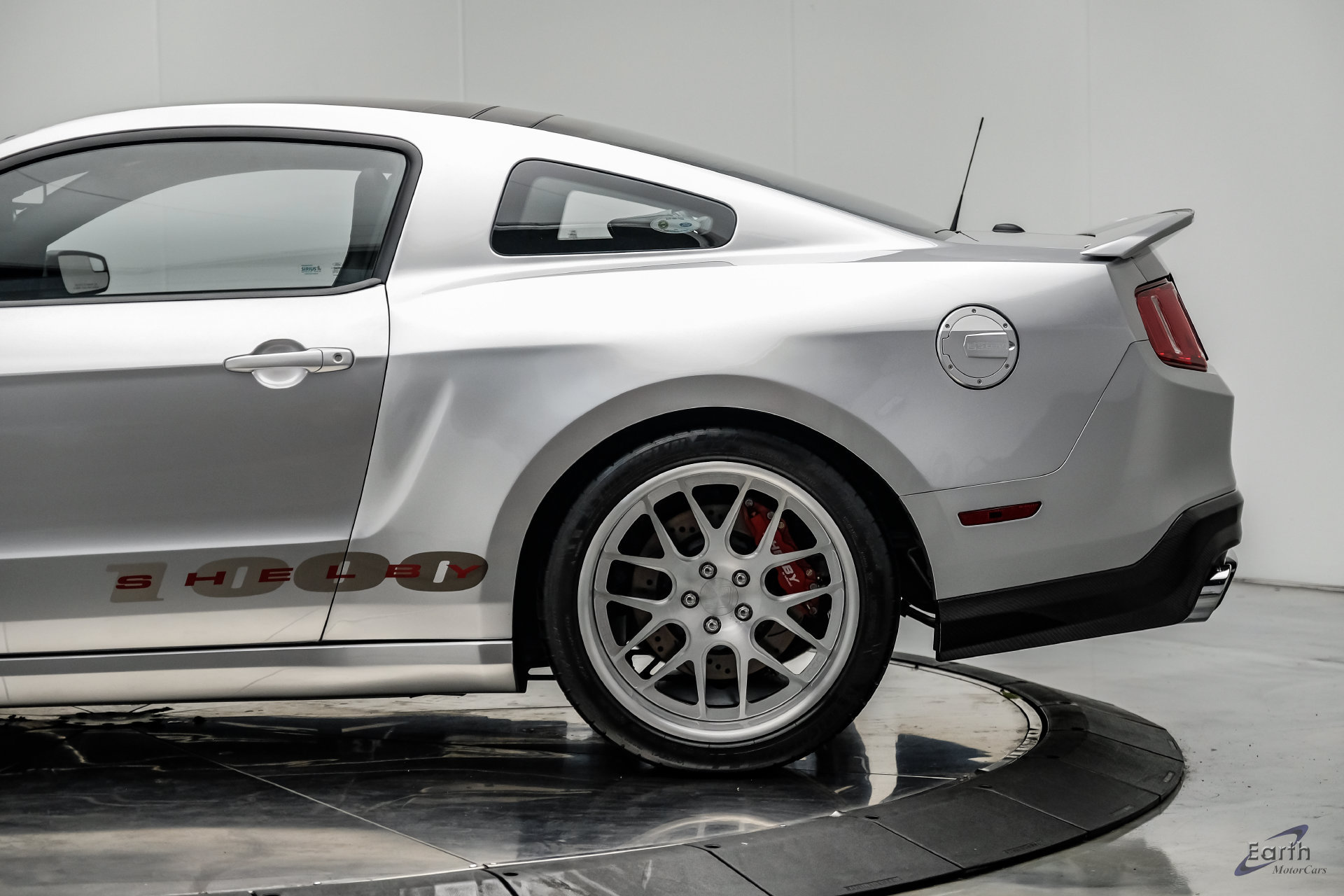 Used 2012 Ford Mustang Shelby GT500 w/ SVT Performance Pkg RWD image 11