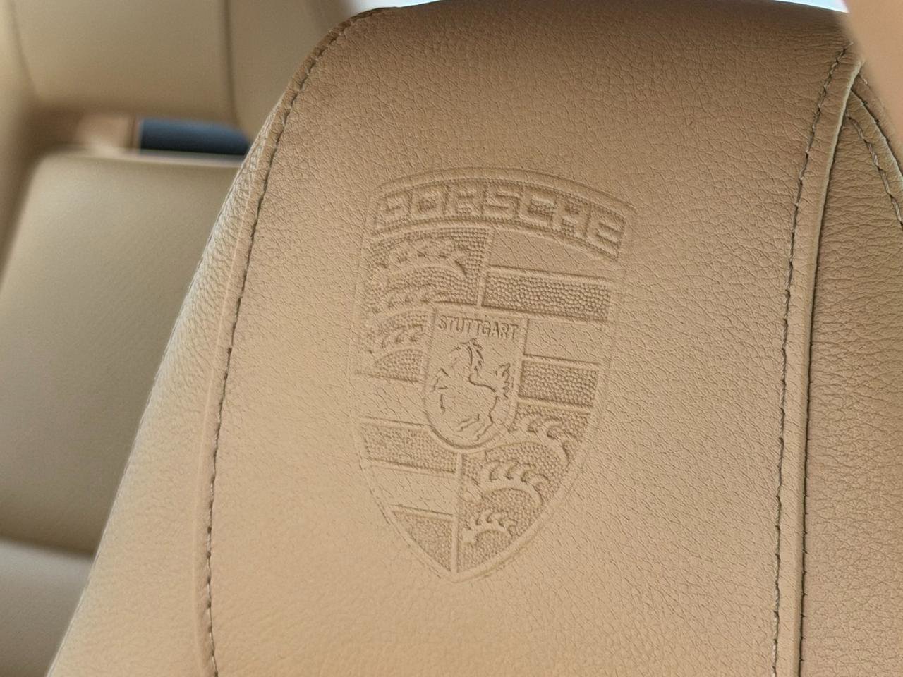 Used 2015 Porsche Panamera 4 AWD/4WD image 25