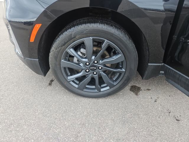Used 2023 Chevrolet Equinox RS FWD image 26
