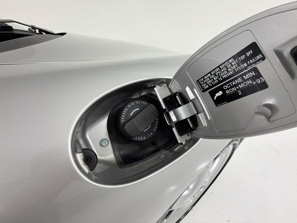 Used 2000 Porsche 911 GT3 RS image 24