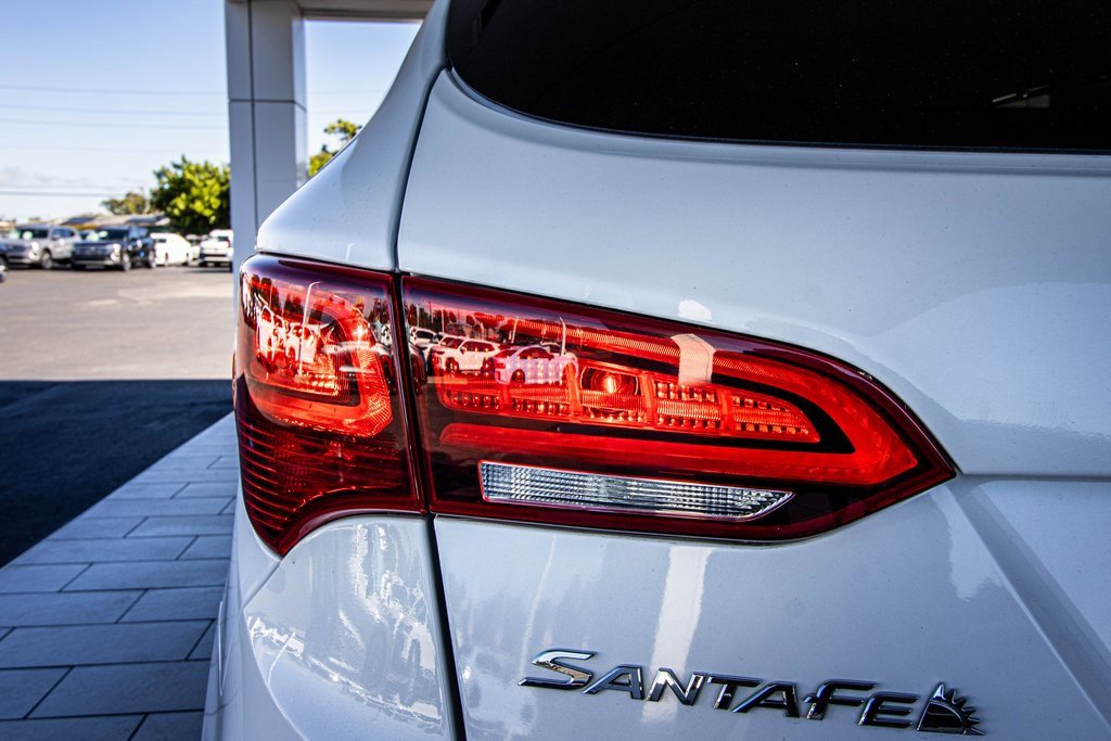 Used 2018 Hyundai Santa Fe Sport image 13