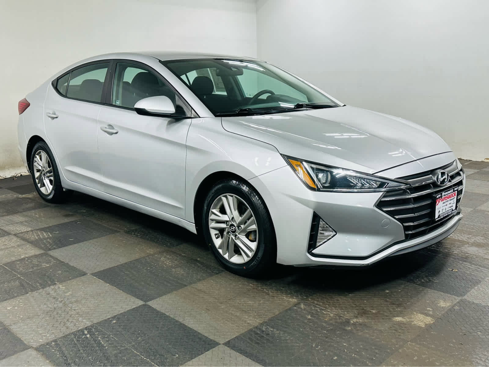 Used 2019 Hyundai Elantra SEL w/ Cargo Package FWD image 1