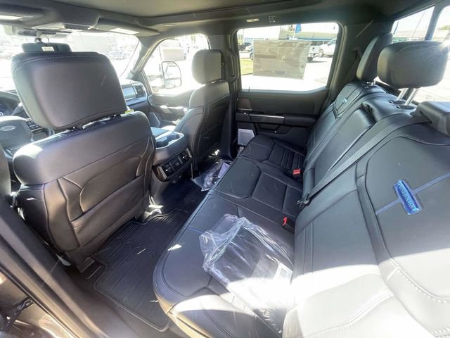 New 2026 Ford F450 Platinum w/ FX4 Off-Road Package AWD/4WD image 12