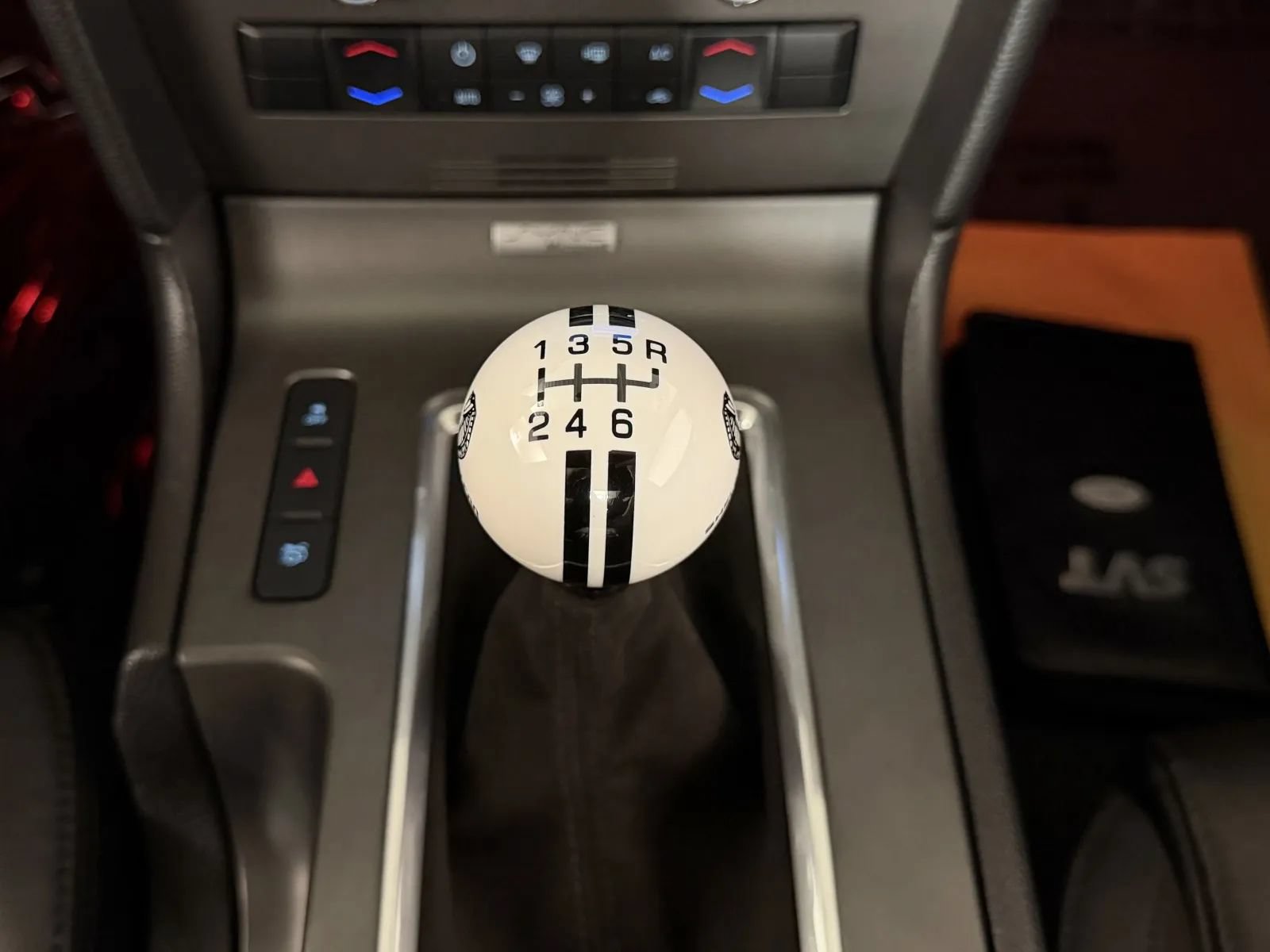 Used 2014 Ford Mustang Shelby GT500 w/ Equipment Group 821A RWD image 29