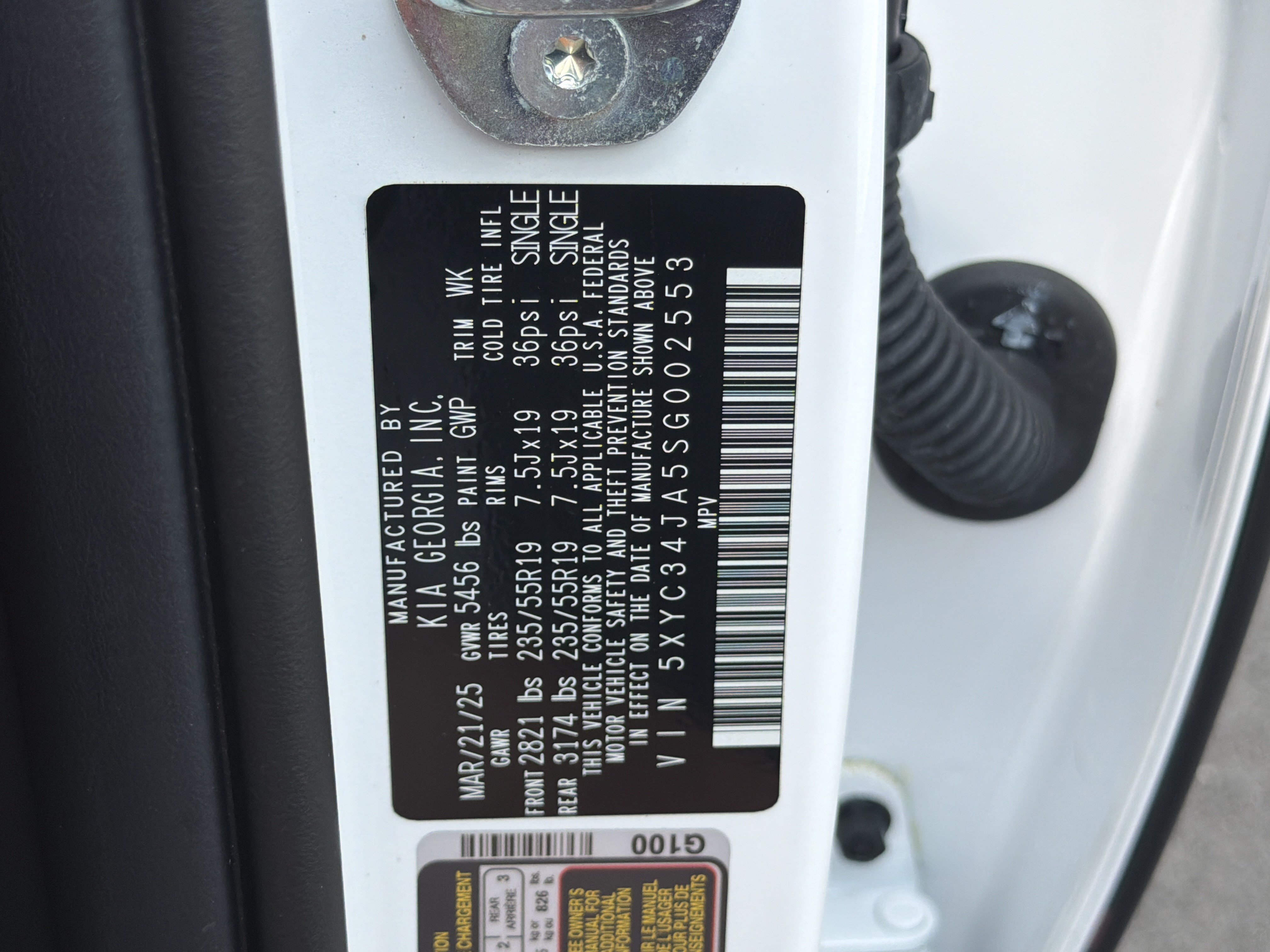 Certified 2025 Kia EV6 Light w/ Light LR Technology Package RWD image 34