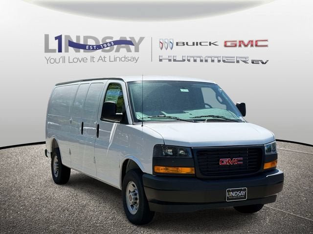 New 2026 GMC Savana 3500 Extended w/ Driver Convenience Package RWD image 2