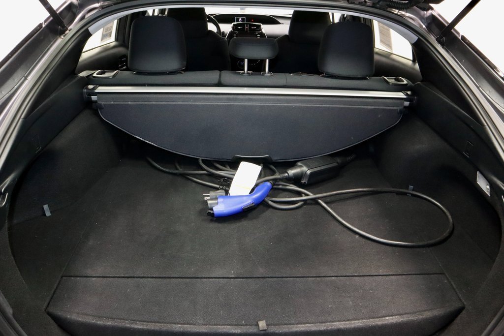 Used 2021 Toyota Prius Prime LE image 14