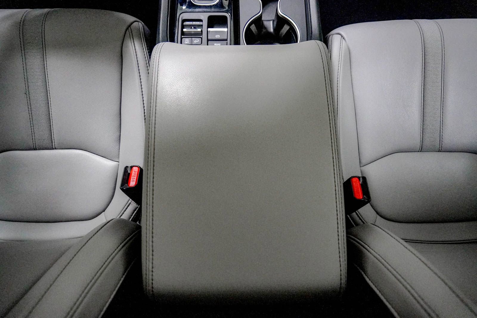 Certified 2025 Honda Pilot Touring image 29